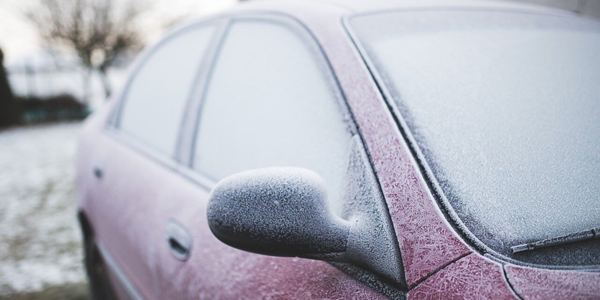 Car maintenance in winter: check your snow tyres and drive safely